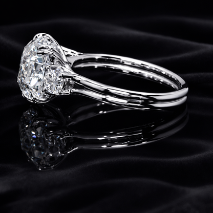 Round Brilliant with Round Side Three Stones Diamond memorial jewelry Ring