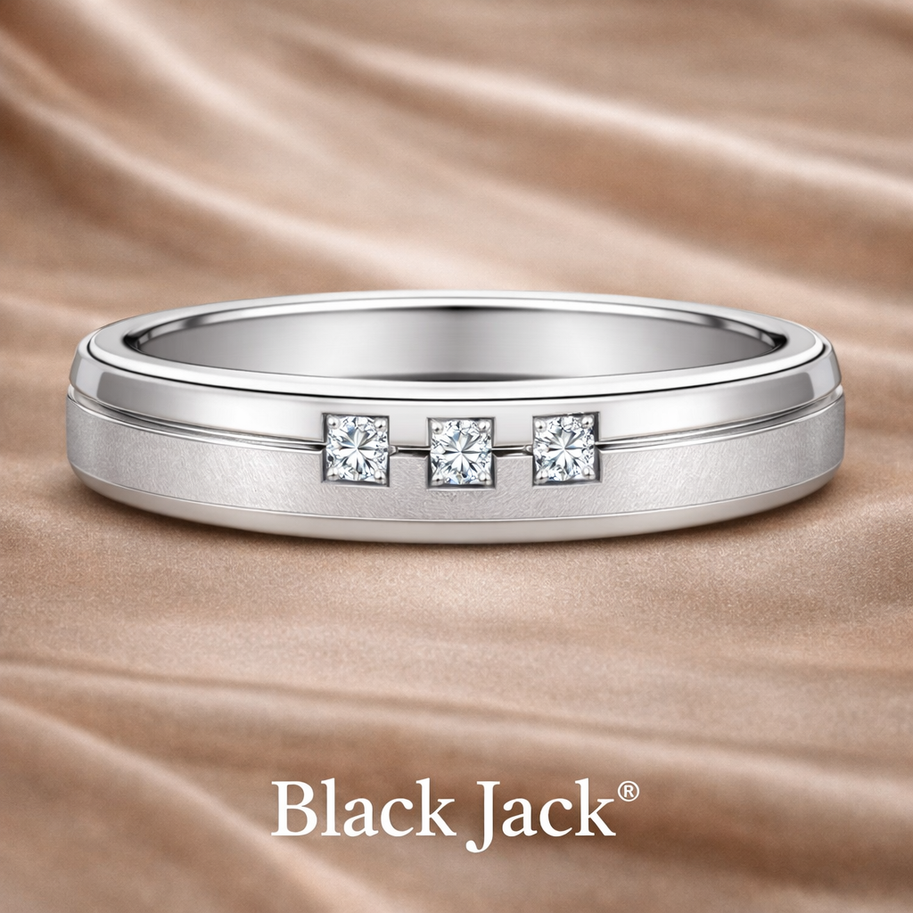 0.15 ct Men’s Diamond Wedding Band with Three Princess Cut Diamonds in 14K White Gold