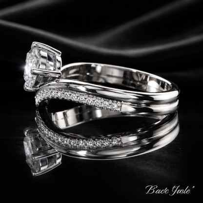 1.75 Carat Lab-Grown Diamond Round Brilliant Chevron Pavé Engagement Ring in 14K White Gold